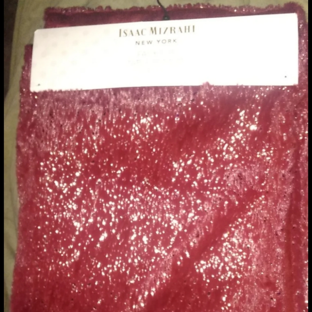 Isaac Mizrahi table runner